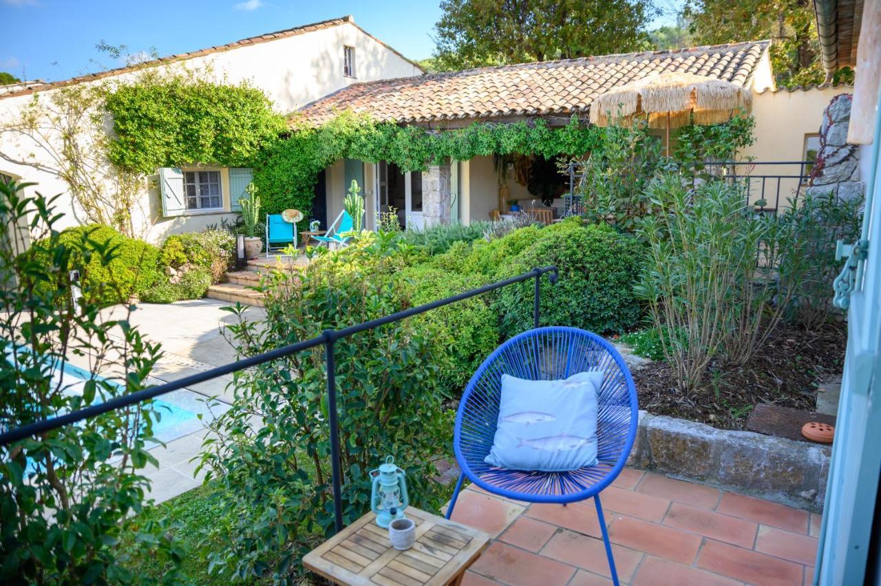 Le Mas De La Source Bed and Breakfast Mougins Esterno foto