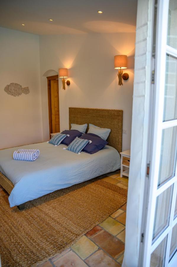 Le Mas De La Source Bed and Breakfast Mougins Esterno foto