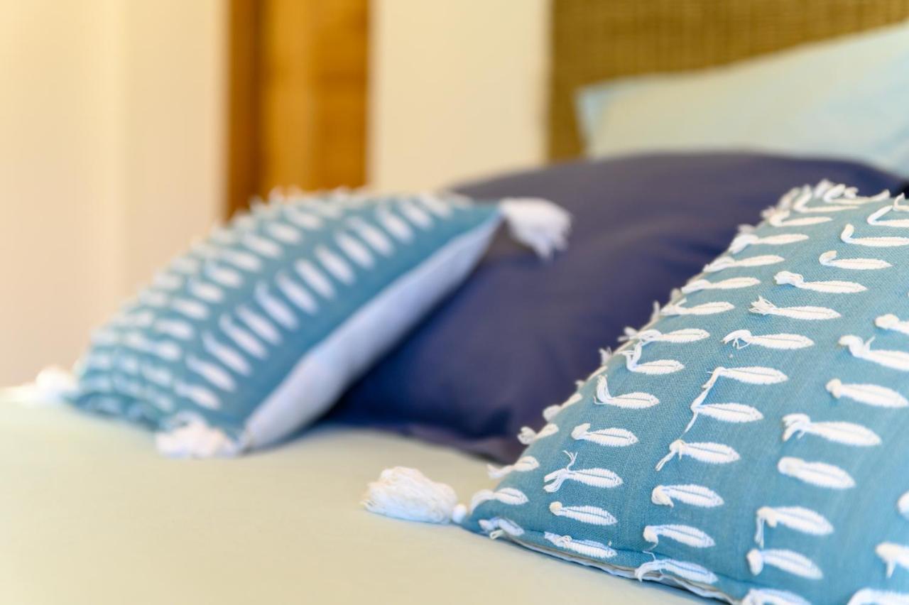 Le Mas De La Source Bed and Breakfast Mougins Esterno foto