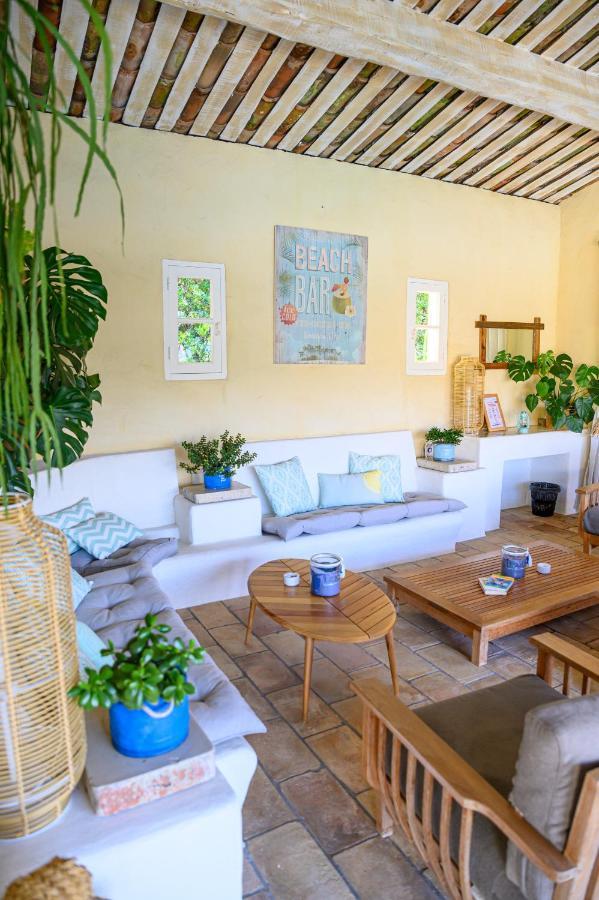 Le Mas De La Source Bed and Breakfast Mougins Esterno foto