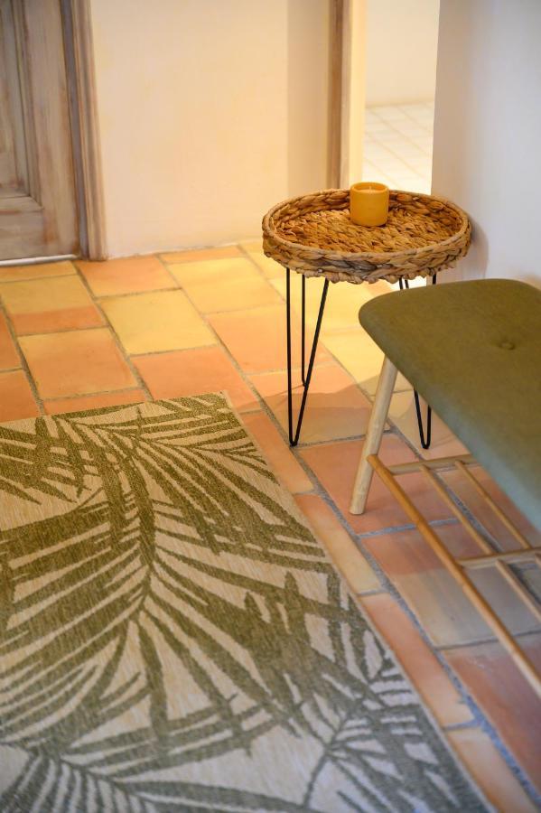 Le Mas De La Source Bed and Breakfast Mougins Esterno foto