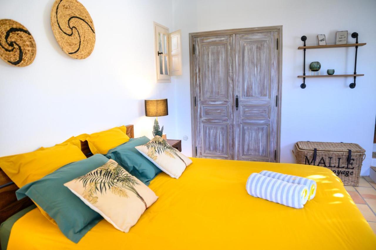 Le Mas De La Source Bed and Breakfast Mougins Esterno foto