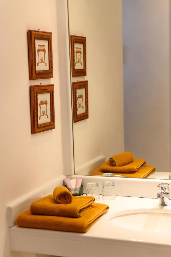 Le Mas De La Source Bed and Breakfast Mougins Esterno foto