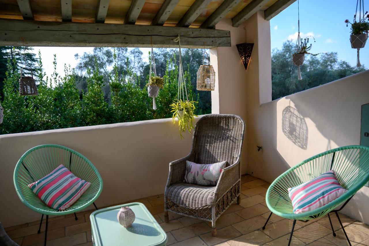 Le Mas De La Source Bed and Breakfast Mougins Esterno foto